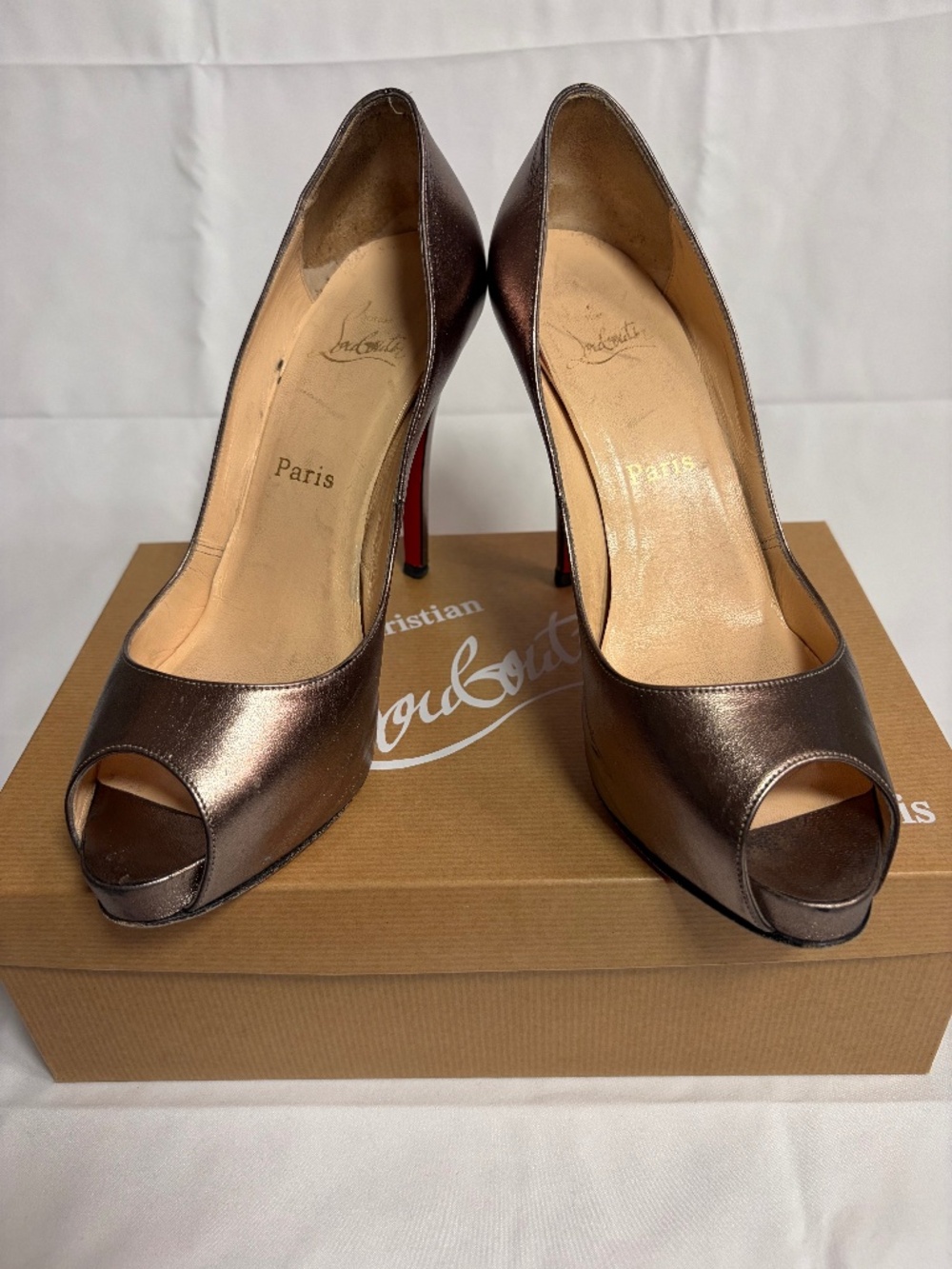 Christian Louboutin Very Prive 120 Pewter